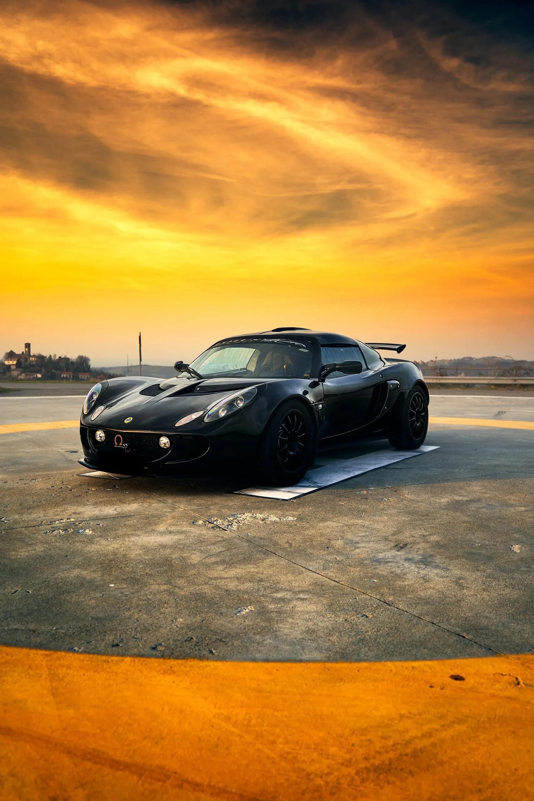 Lotus Exige at dusk #03 — photograph by Andrea Corno