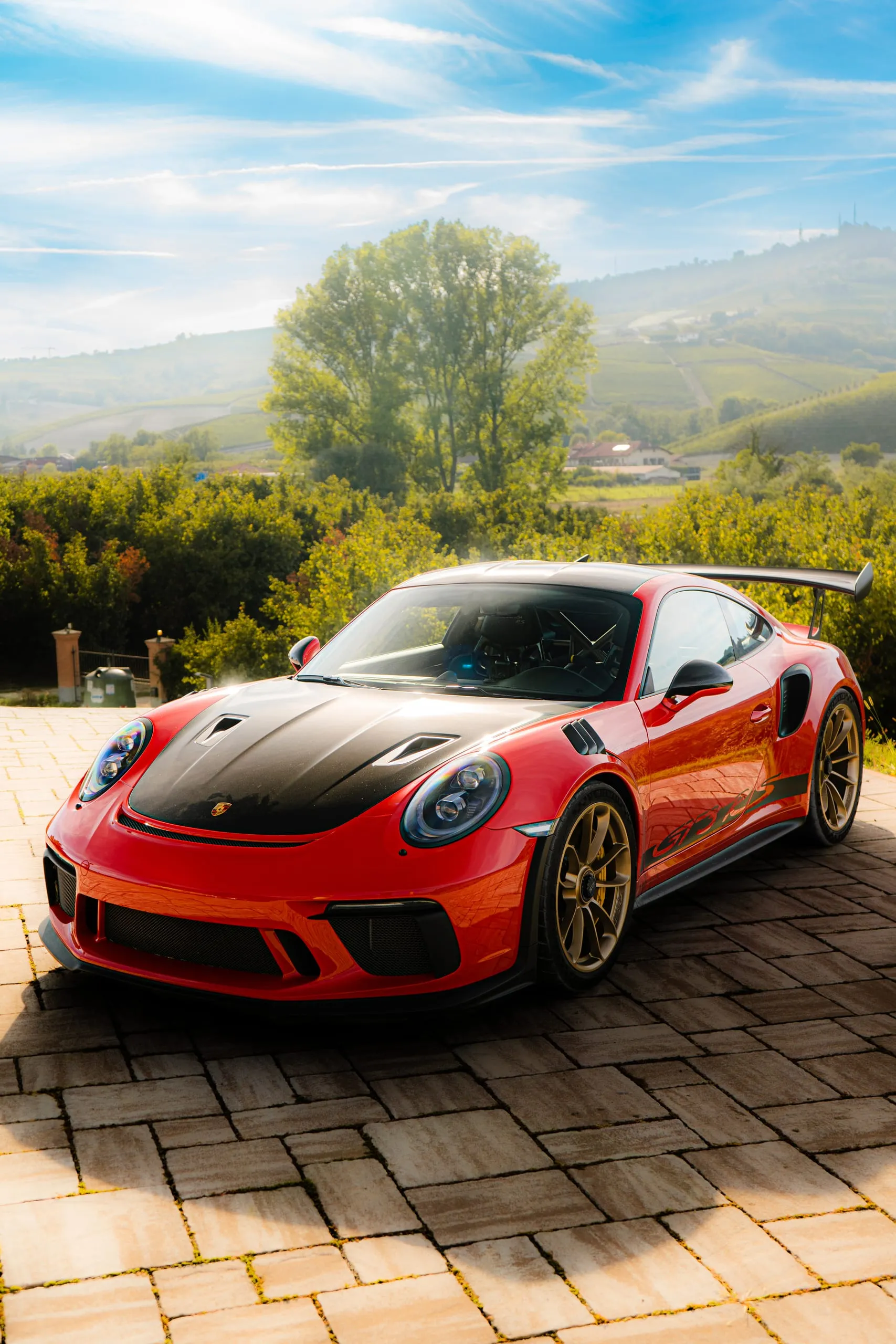 Vigneti Repetto × Porsche #03 — photograph by Andrea Corno