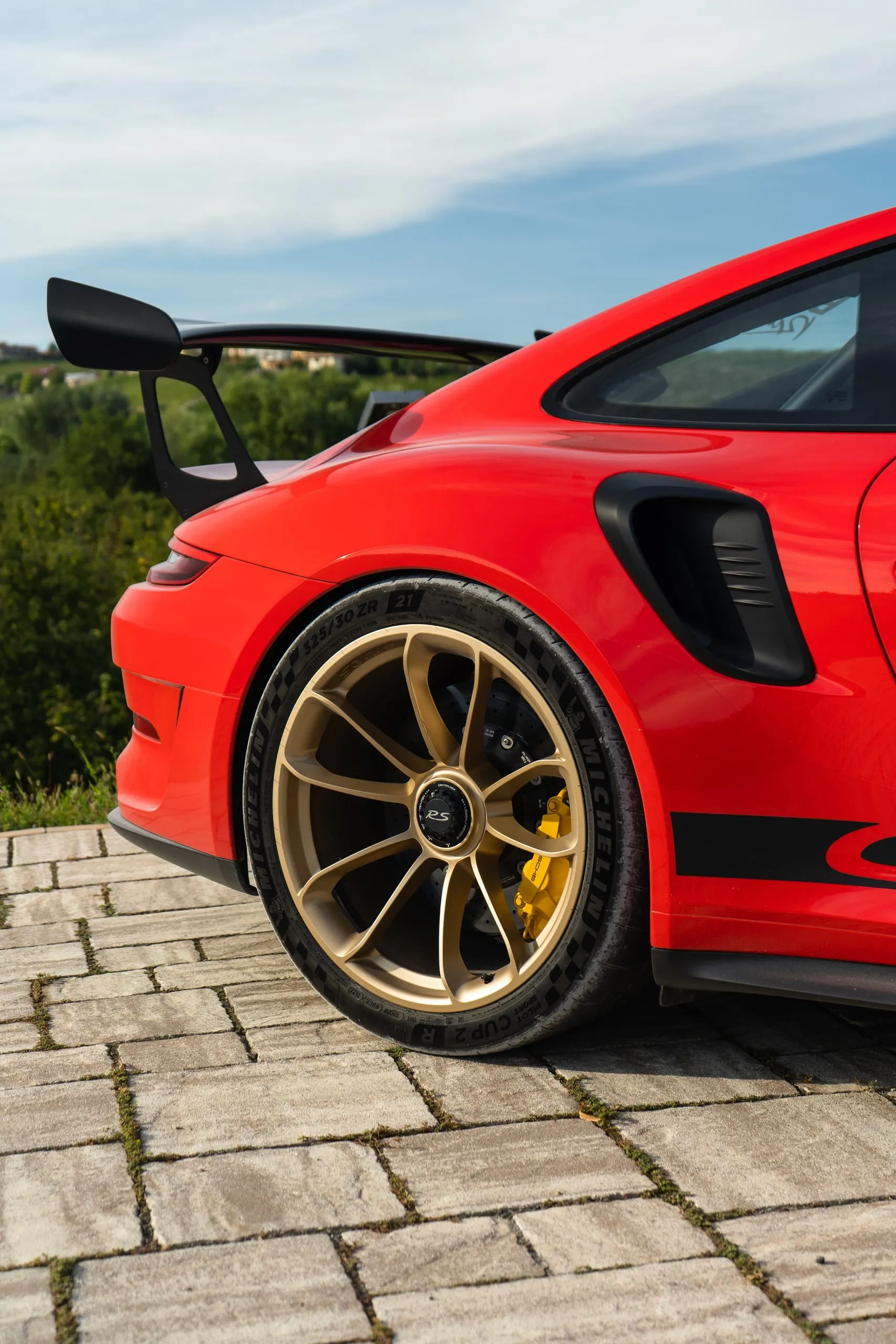 Vigneti Repetto × Porsche #05 — photograph by Andrea Corno