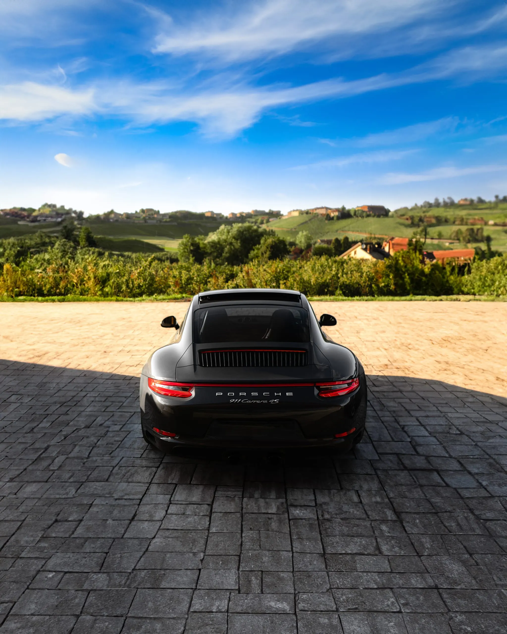 Vigneti Repetto × Porsche #07 — photograph by Andrea Corno