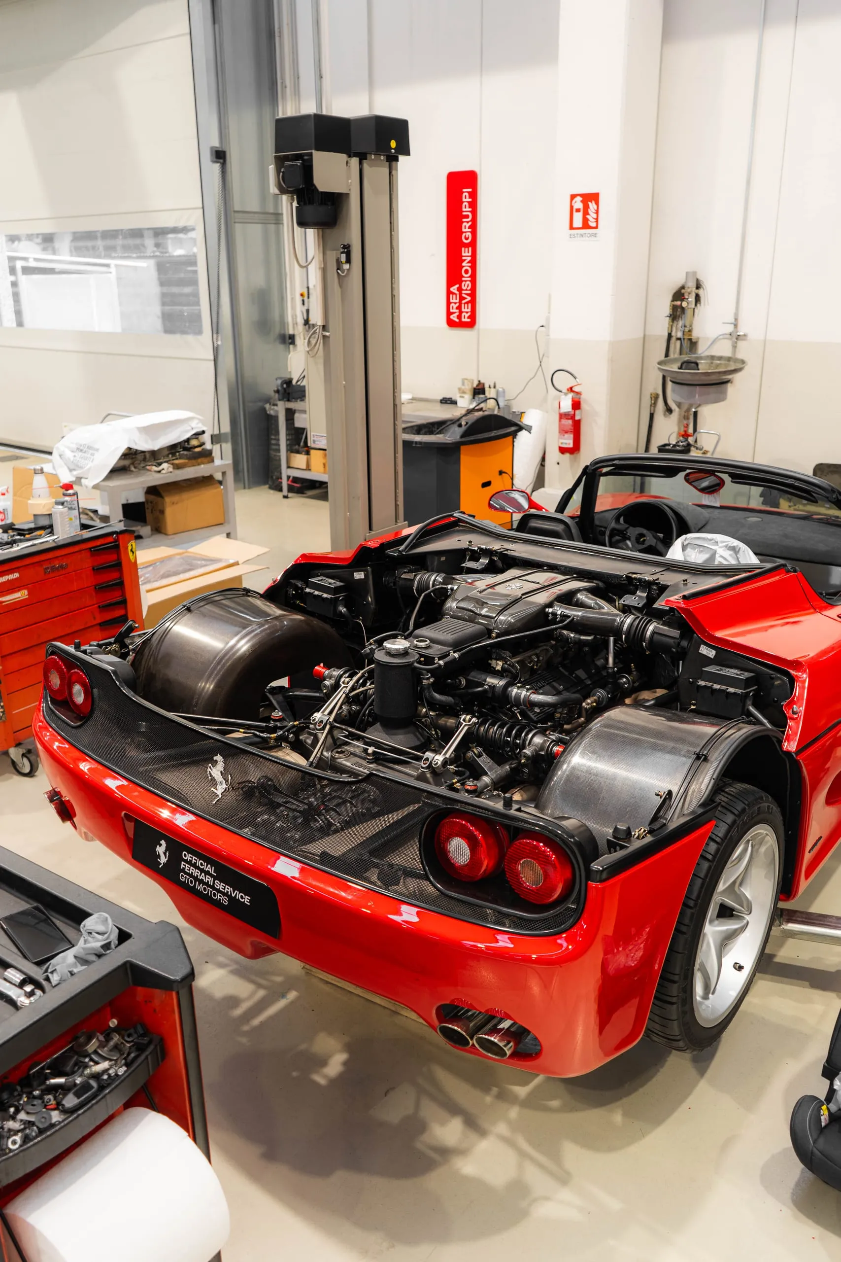 Ferrari Service — by Andrea Corno