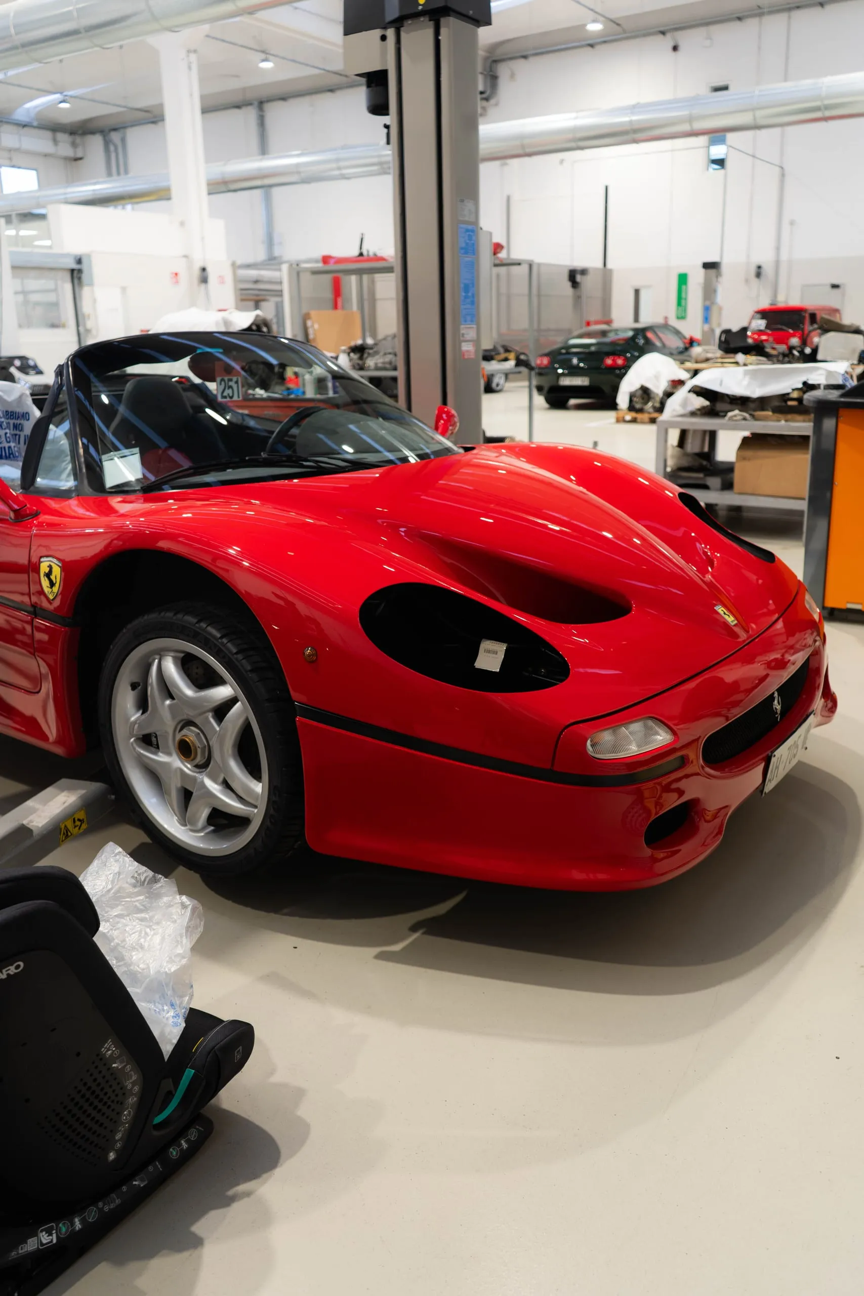 Ferrari Service — by Andrea Corno