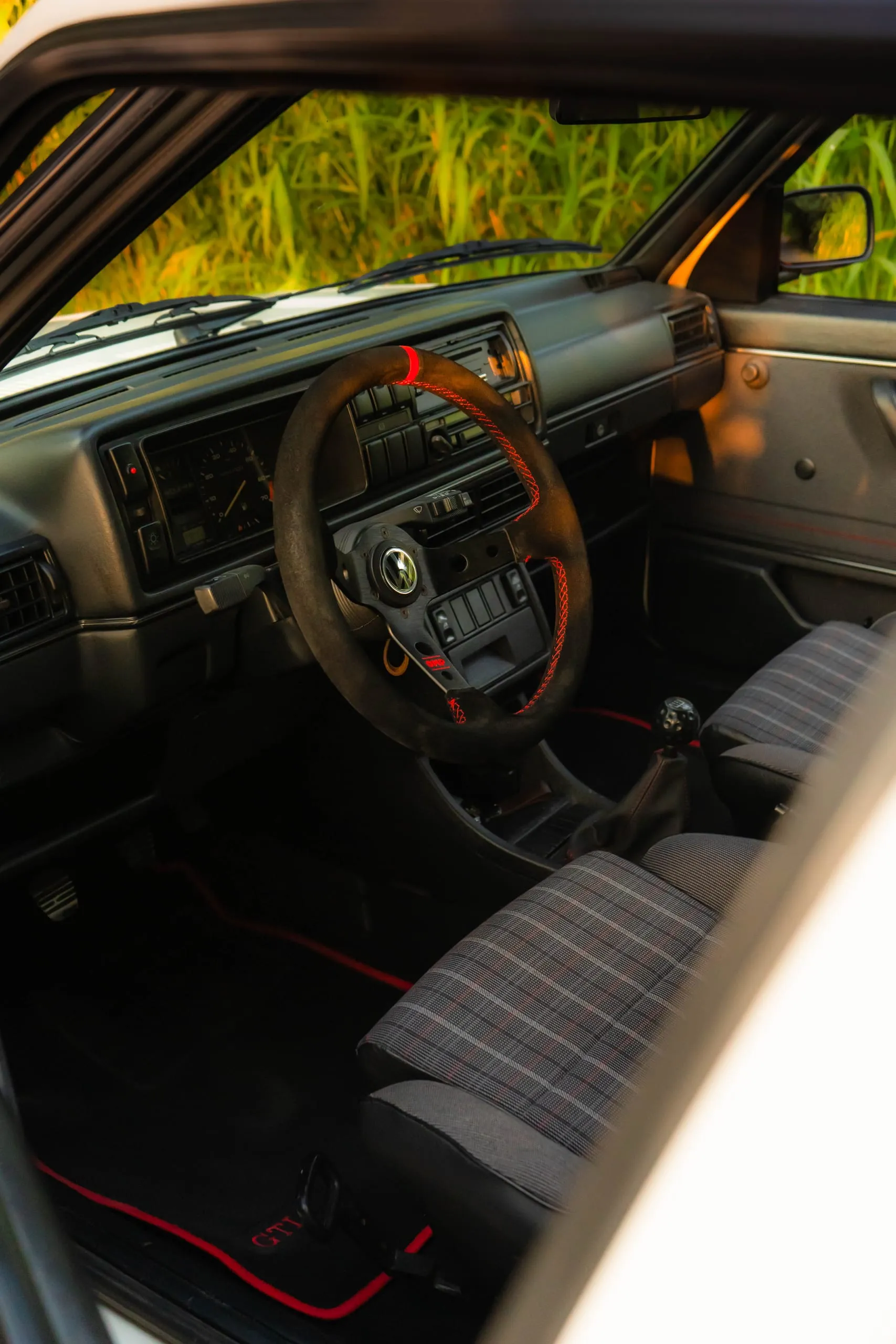 Golf MK2 — by Andrea Corno