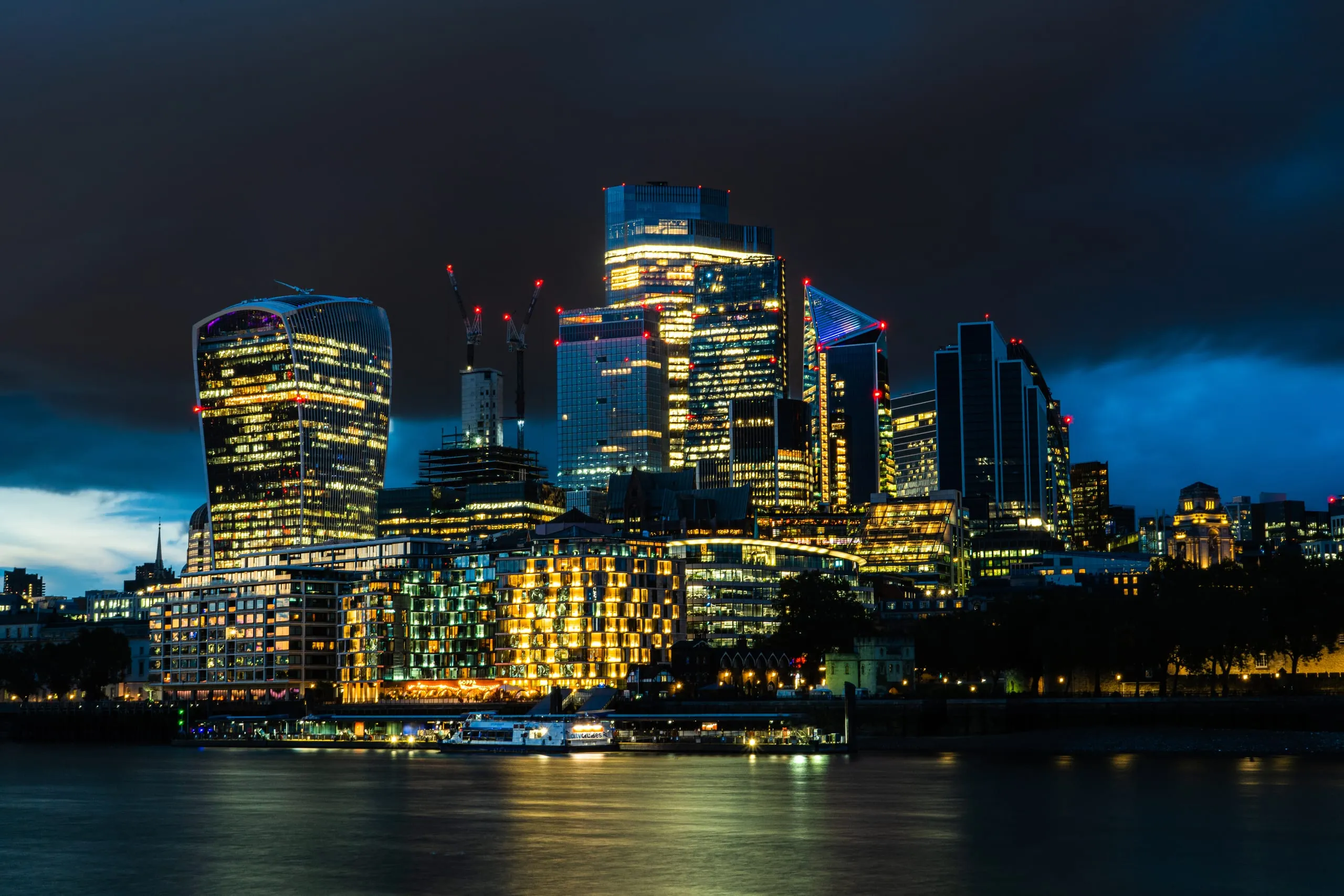 London — by Andrea Corno
